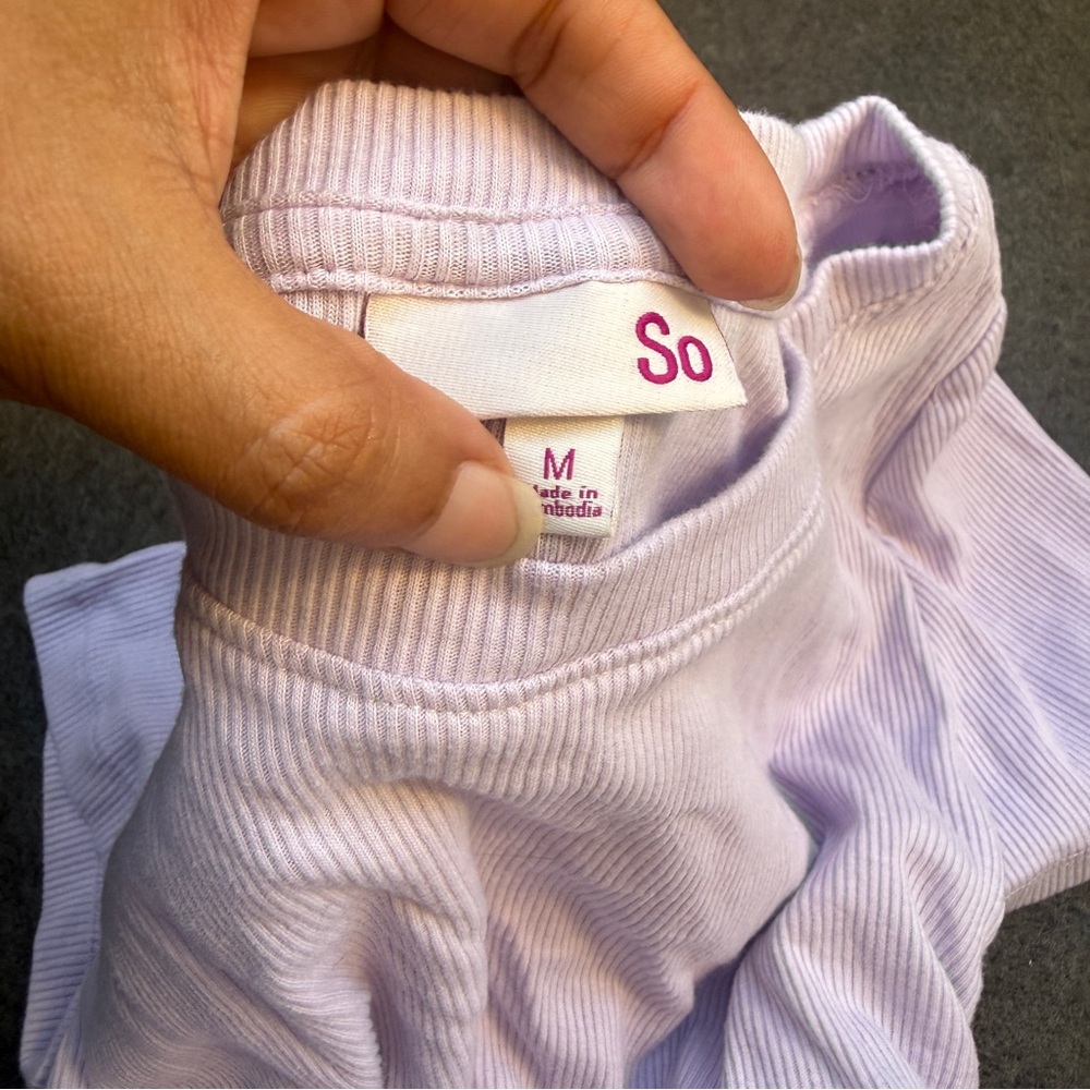 teens Lilac Side-Ruched Short Sleeve Top size m medium ribbed solid A5 - Picture 3 of 4